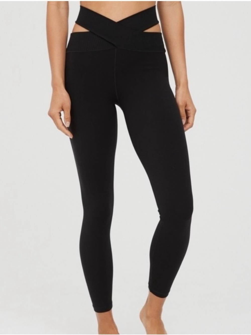 aerie Black Cross-Waist High-Rise Leggings